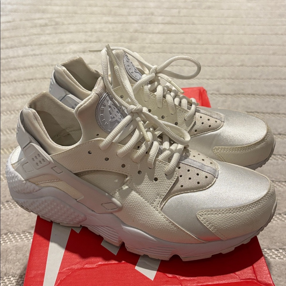 Nike huaraches